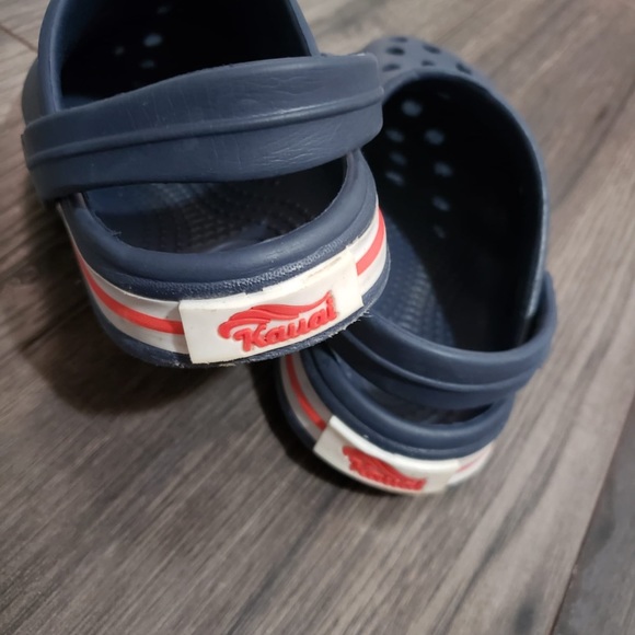 Boys Size 28 Kauai Sandals - Picture 2 of 3